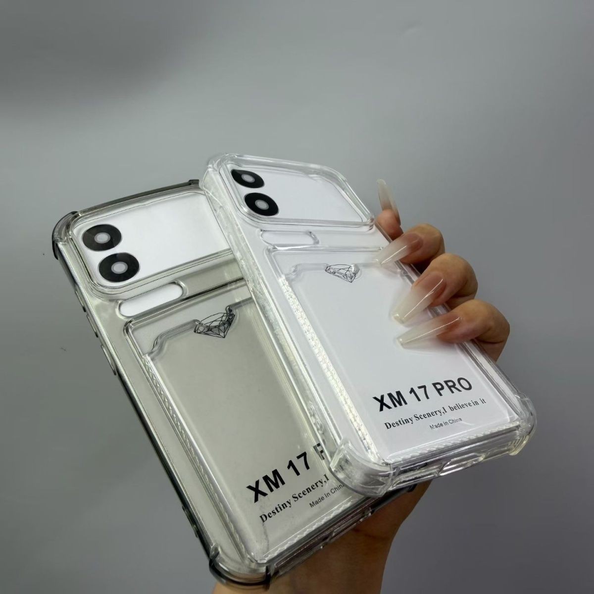 Luxury Bags Outlet - Étui de téléphone de luxe souple