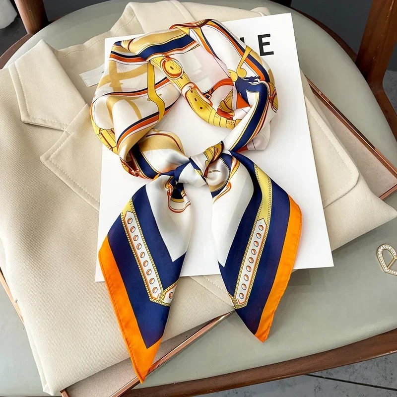 Luxury Bags Designer - Foulard carré en soie de luxe
