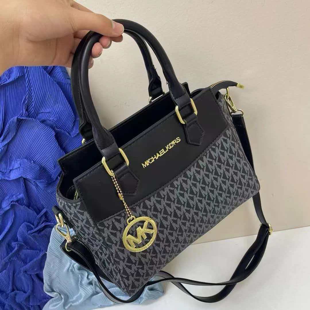 Sac fourre-tout Michael Kors d - Luxury Bags Michael Kors avis et prix