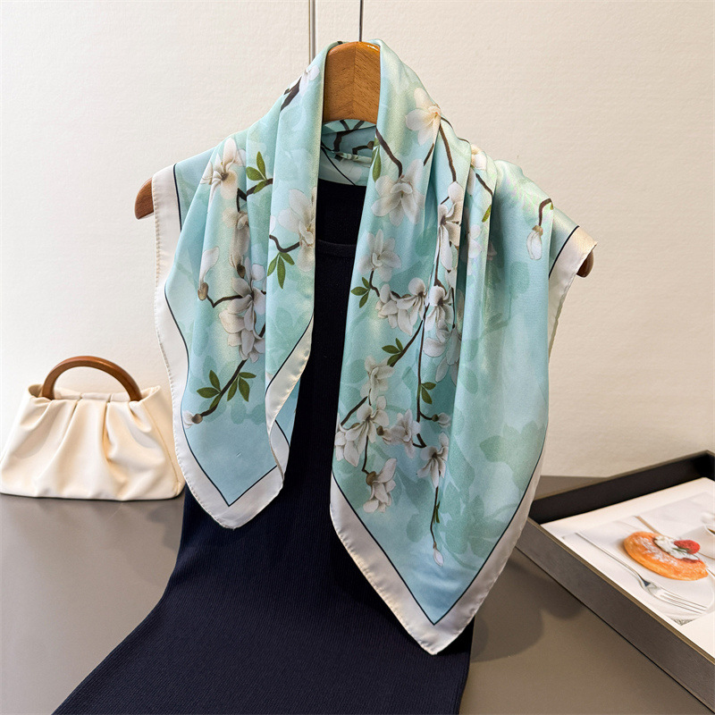2026 Foulard fin en soie de lu - Luxury Bags 2026 avis et prix