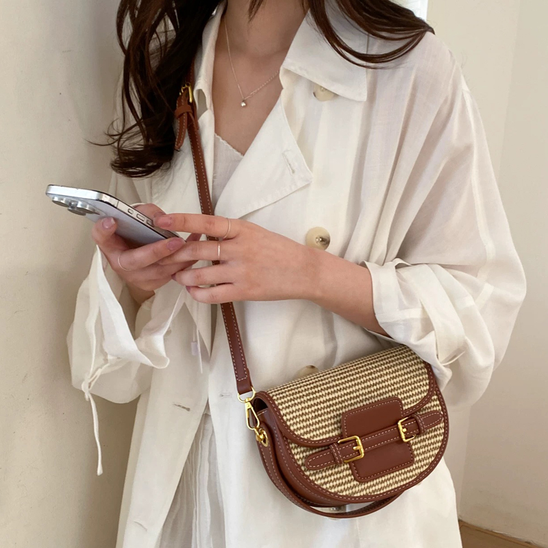 Sacs de selle de boîte de pail - Luxury Bags 2026 avis et prix