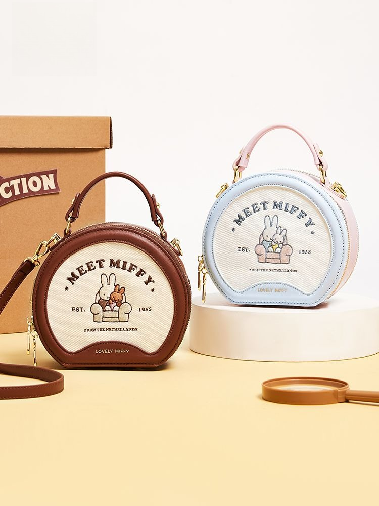 Sac à bandoulière portable pou - Luxury Bags Edit avis et prix