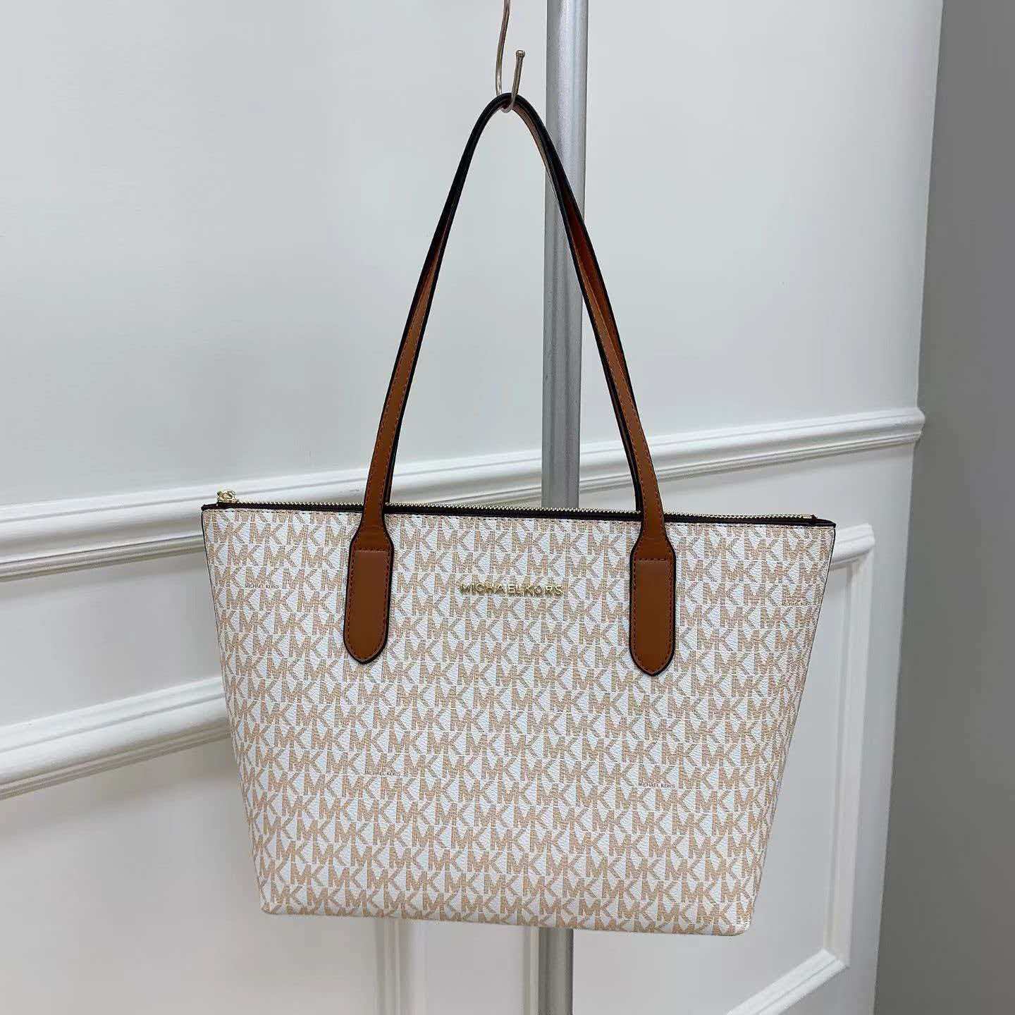 Sac à bandoulière élégant pour - Luxury Bags Michael Kors avis et prix